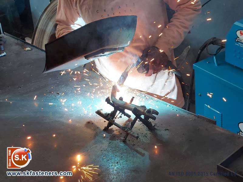 Hero Bajaj TVS Honda Motorcycle Scooter Stands Side Stands Center Stands manufacturers suppliers company in india punjab ludhiana